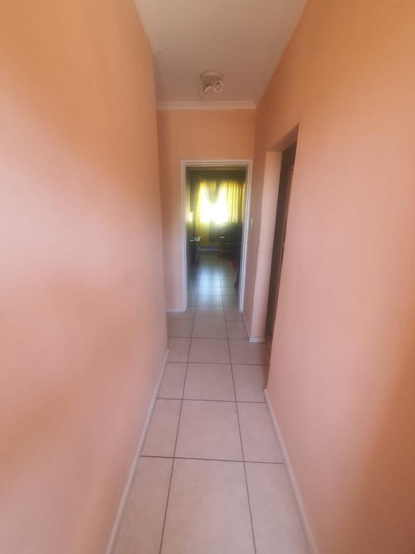 2 Bedroom Property for Sale in Bellville Western Cape